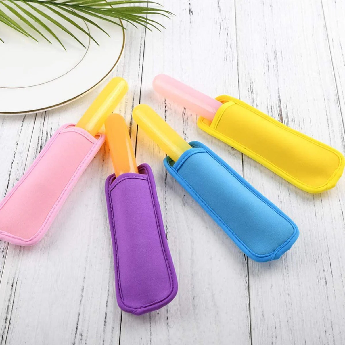 24 Pack Blank Zooper Dooper Ice Block Holders - Image 4