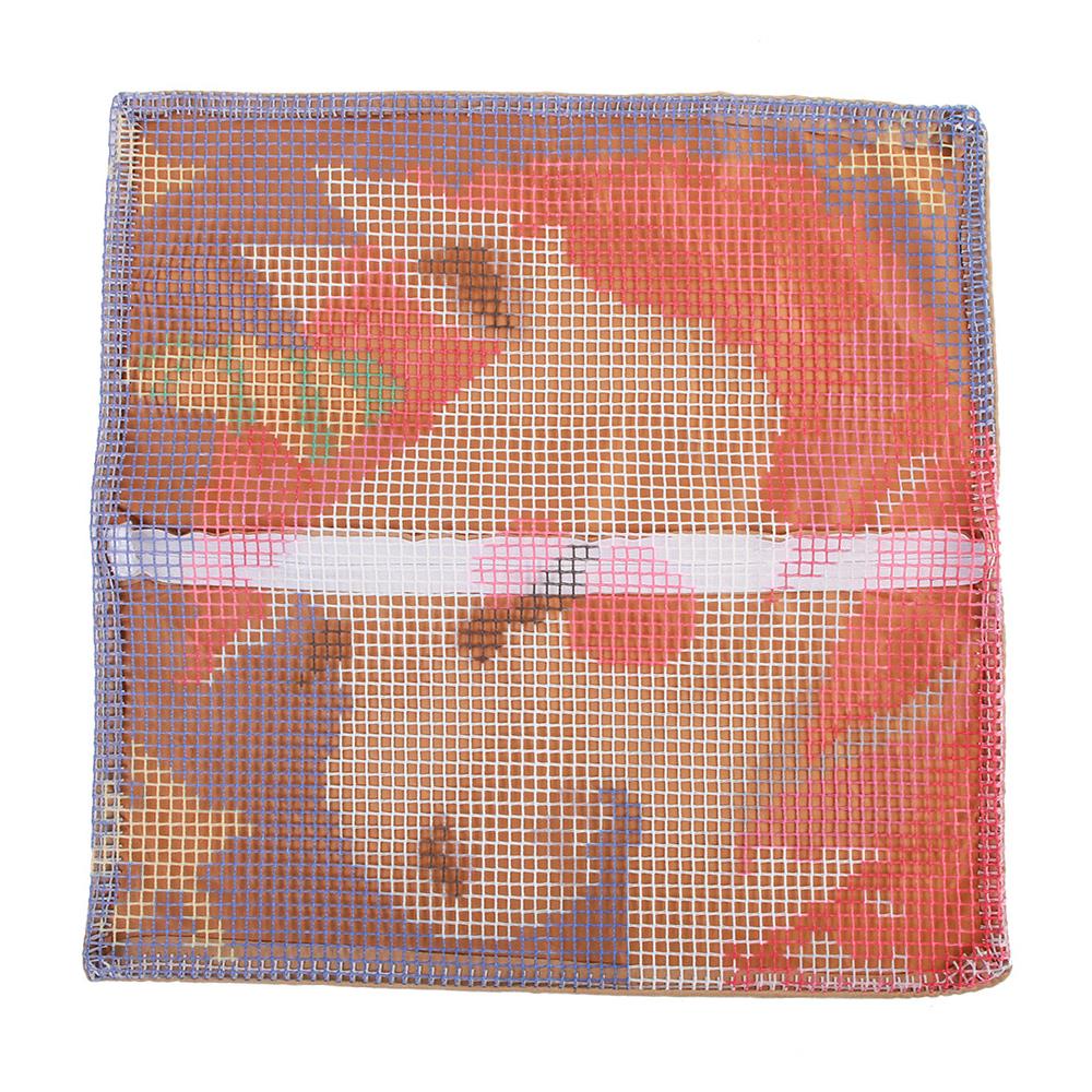 Latch Hook Pillow Making Kit - Hugging Kittens - Image 3