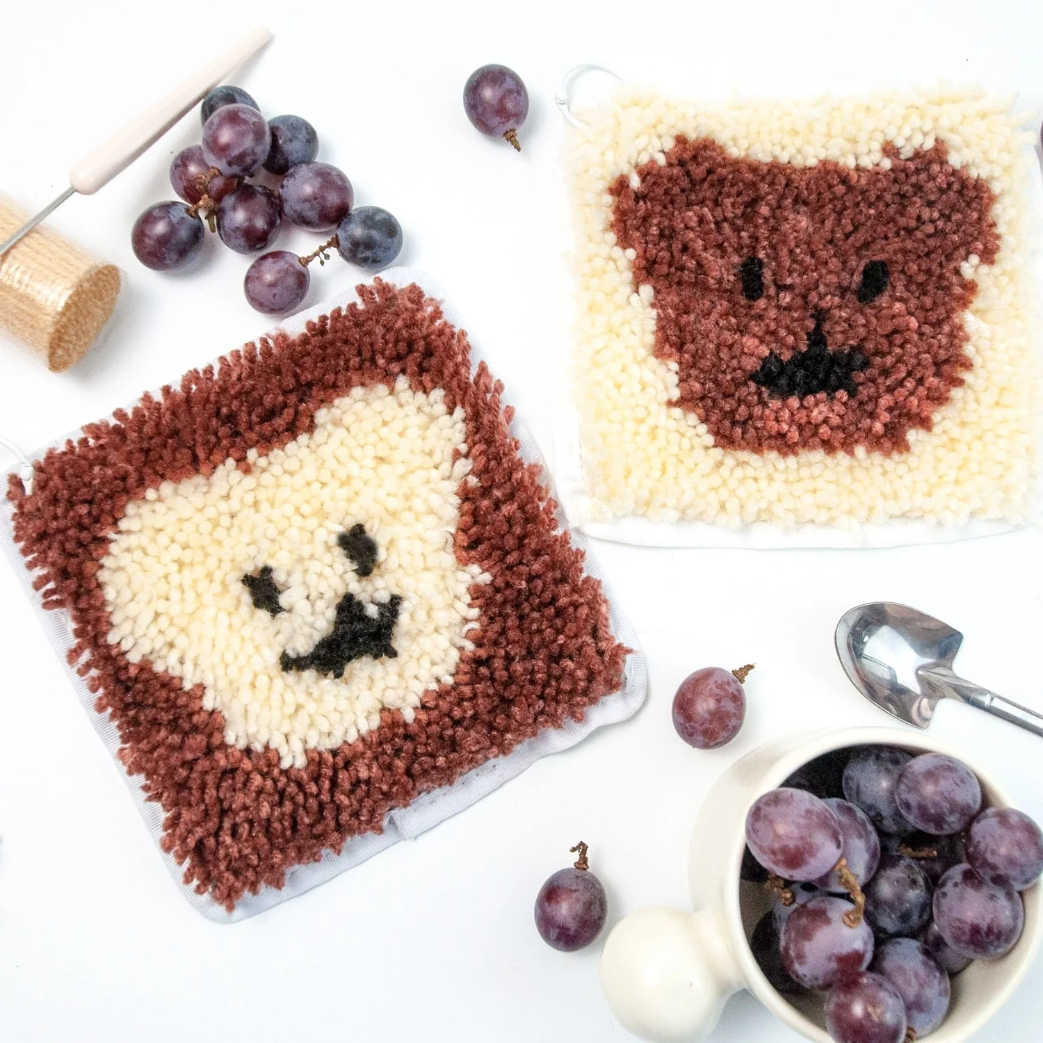 Mini Latch Hook Beginner Kits - Chocolate Teddy Bears - Image 3
