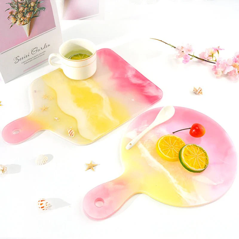 Resin Art Serving Board with Handle Silicone Mould - Image 7